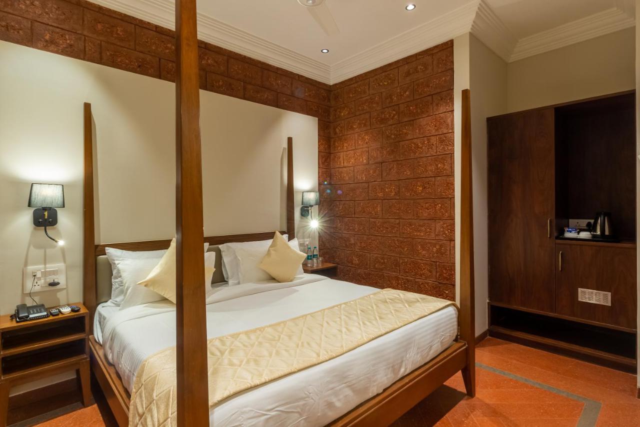R R Heritage Resort Pure Vegetarian Mahābaleshwar Extérieur photo