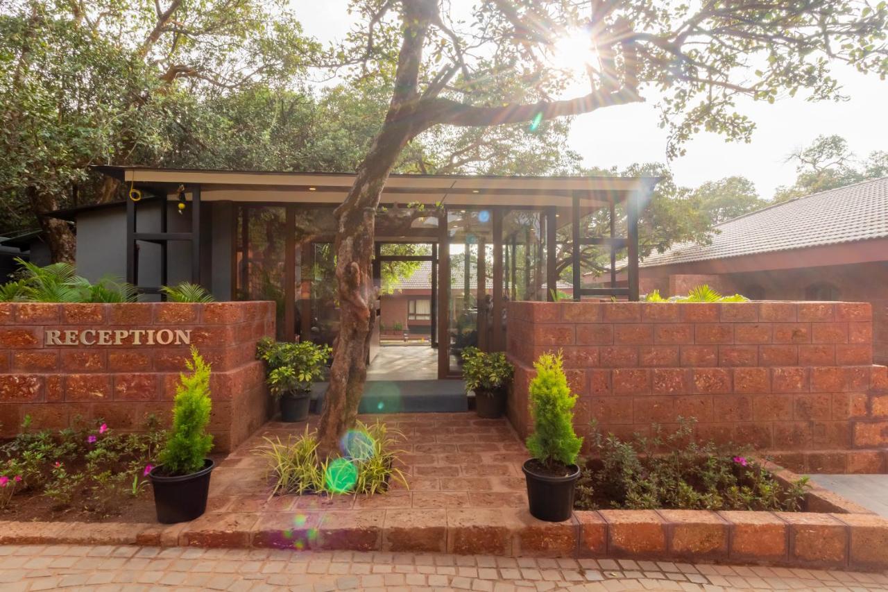 R R Heritage Resort Pure Vegetarian Mahābaleshwar Extérieur photo