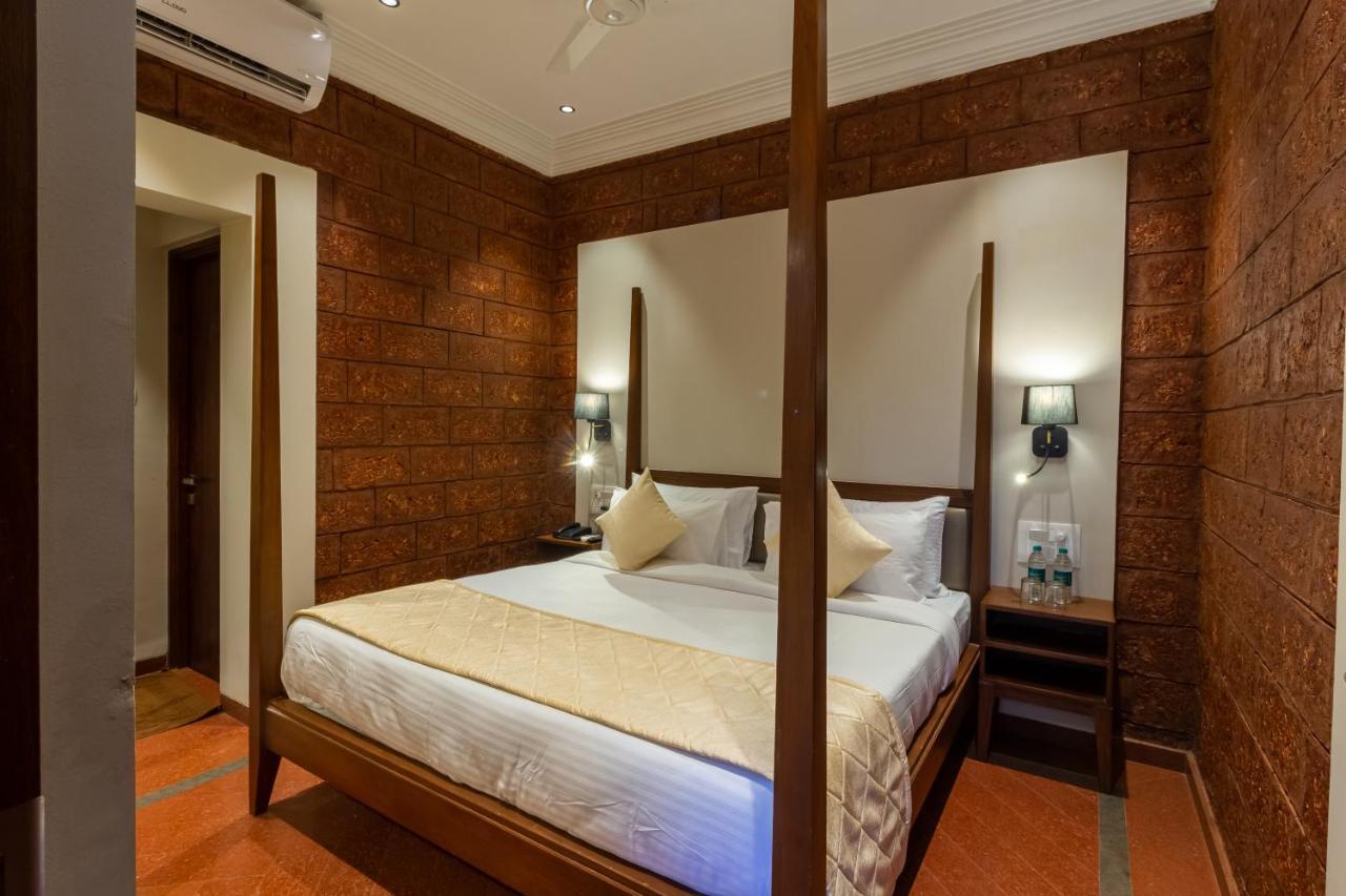 R R Heritage Resort Pure Vegetarian Mahābaleshwar Extérieur photo