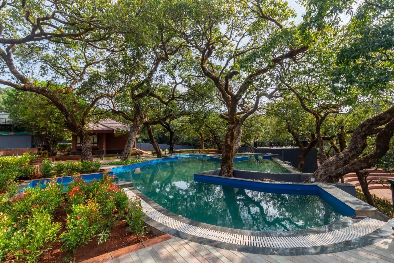 R R Heritage Resort Pure Vegetarian Mahābaleshwar Extérieur photo